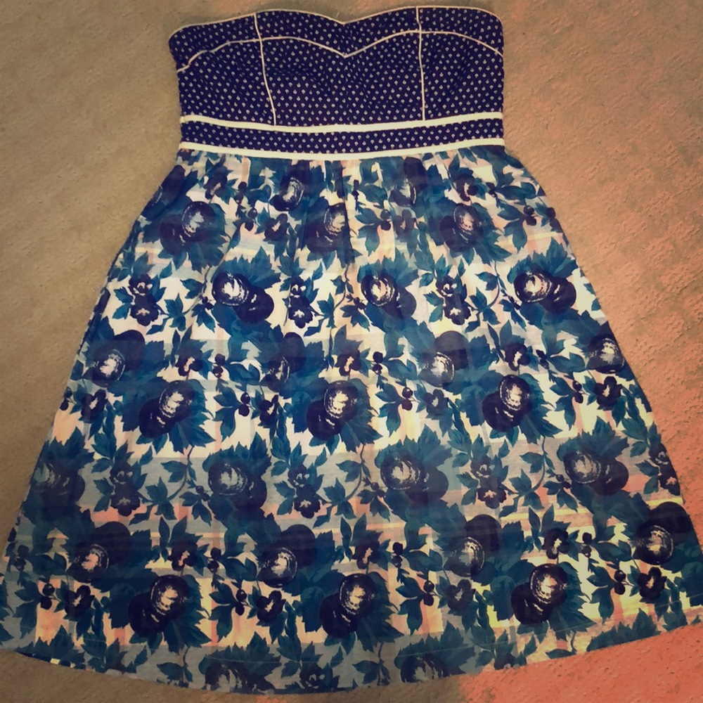 Strapless Kimchi Blue dress